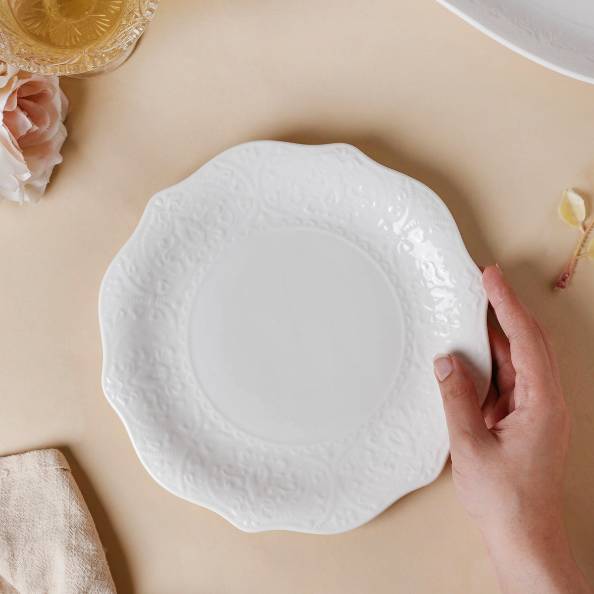 Serena 22 Piece Dinner Set For 6 Nestasia