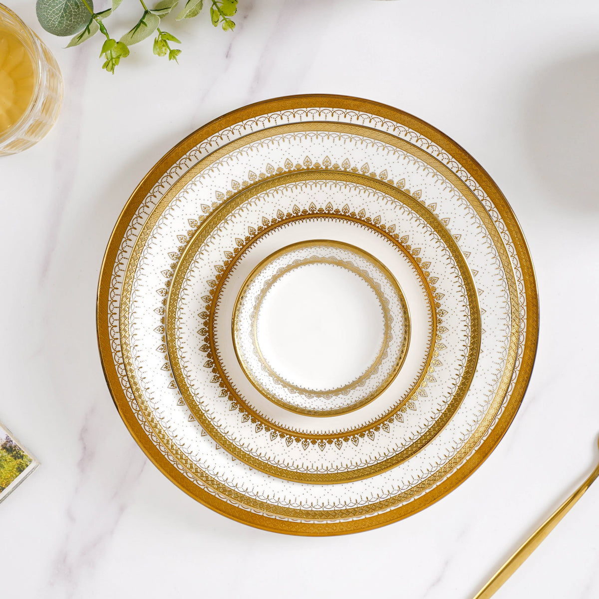 Aurelea Festive Pasta Plate Nestasia