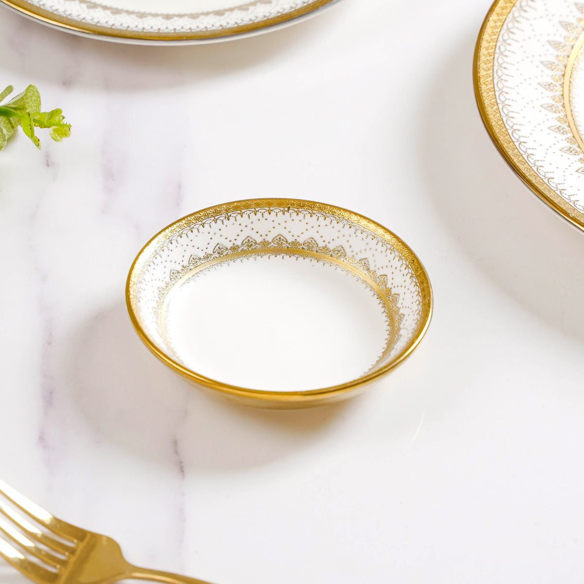 Aurelea Festive Dessert Plate Nestasia