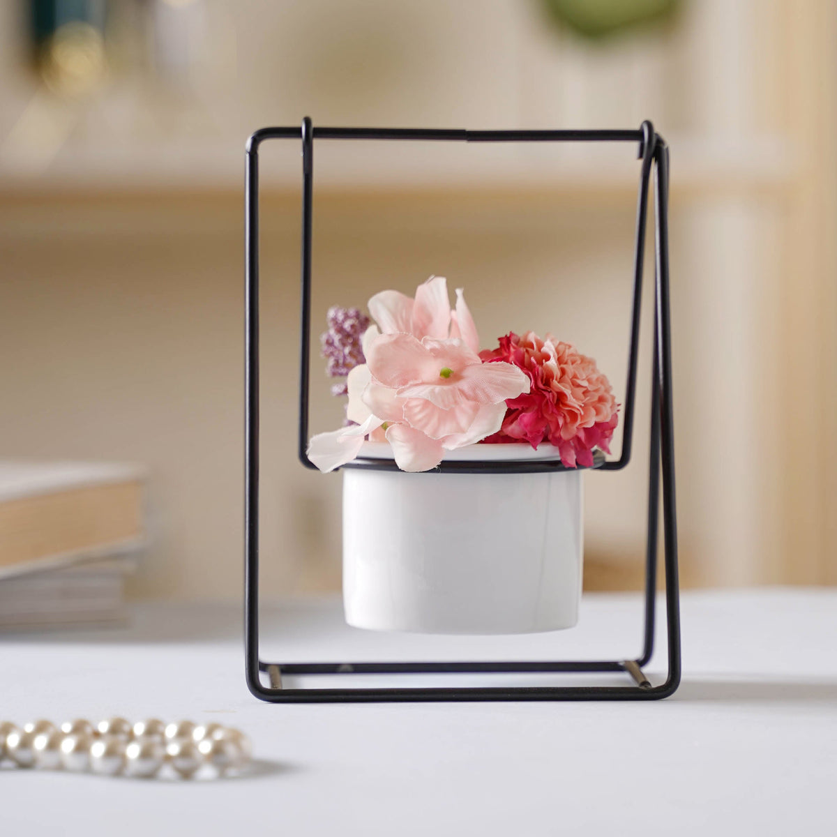 Single Swing Plant Pot Nestasia