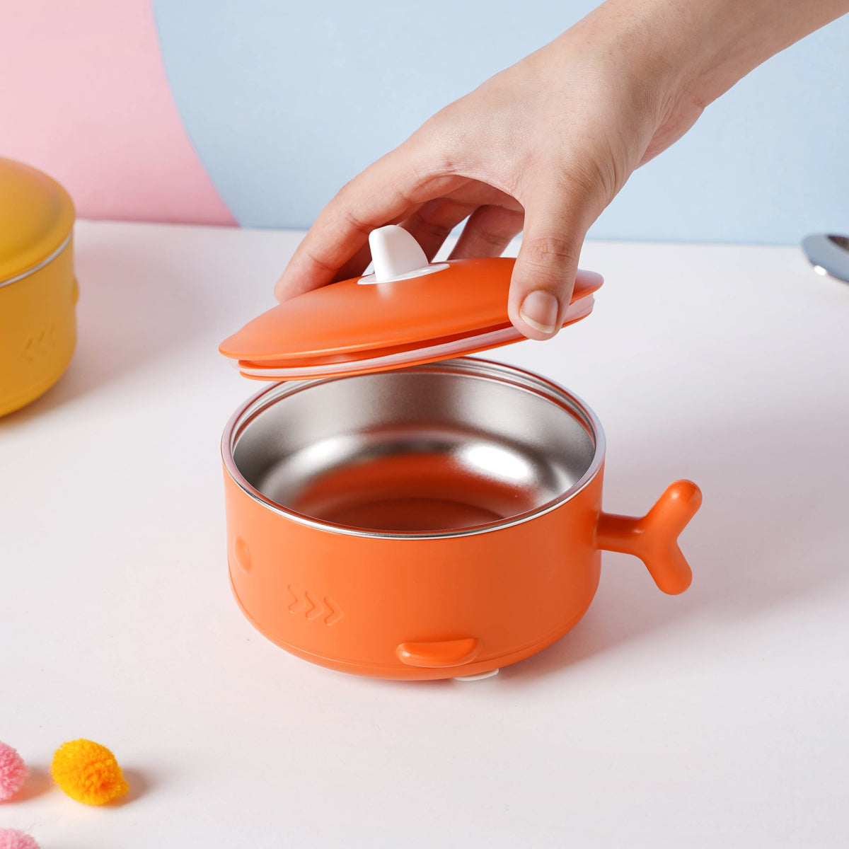Whale Double Walled Anti-Slip Feeding Bowl Orange 400 ml Nestasia