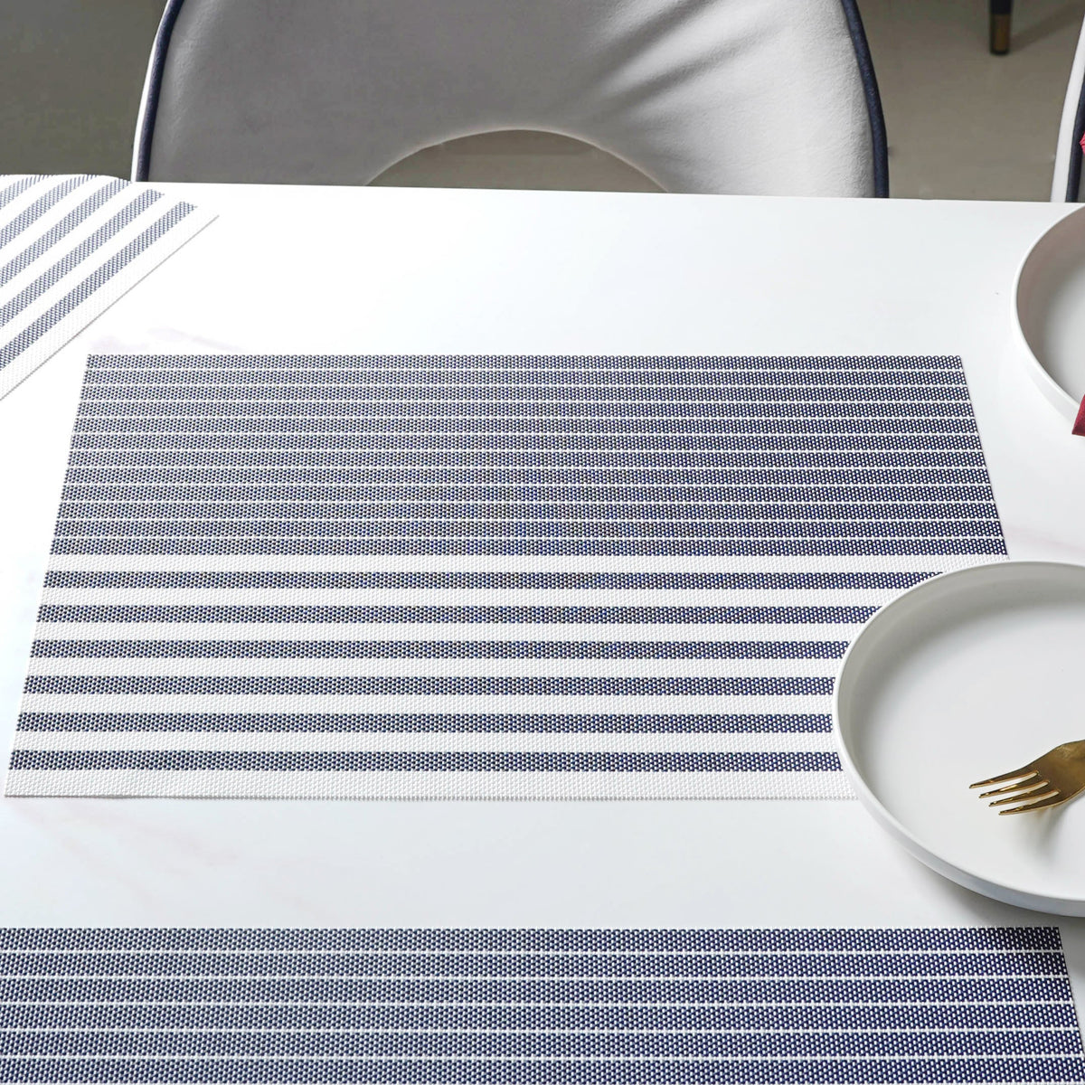 Striped PVC Table Mat Set of 6 Nestasia