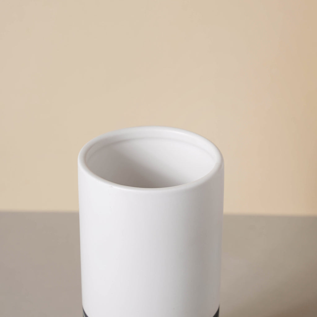 White Ethnic Vase Nestasia