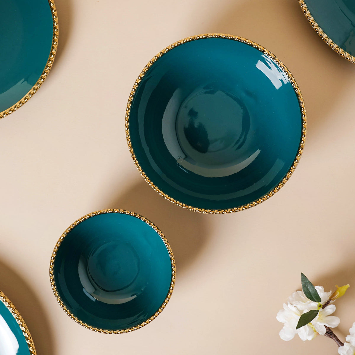 Green And White Elysian 22 Piece Dinnerware For 6 Nestasia