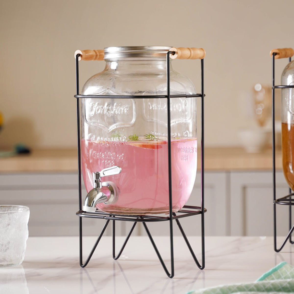 Drink Dispenser with Stand Small Nestasia