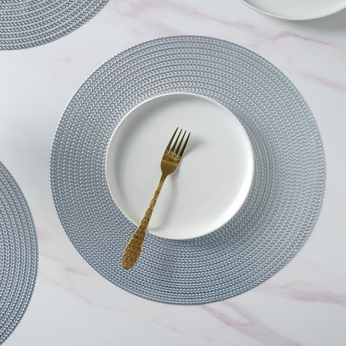 Round Silver Placemat Set of 6 Nestasia