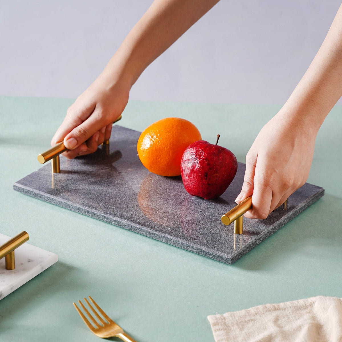 Marble Platter With Gold Handle Nestasia