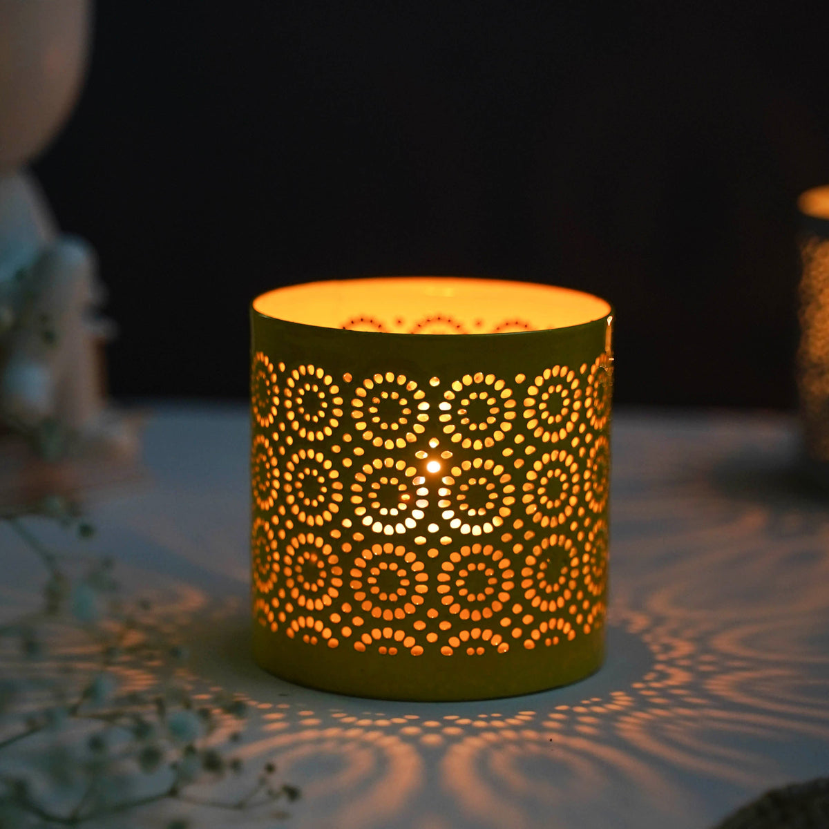 Festival Lantern Yellow Nestasia
