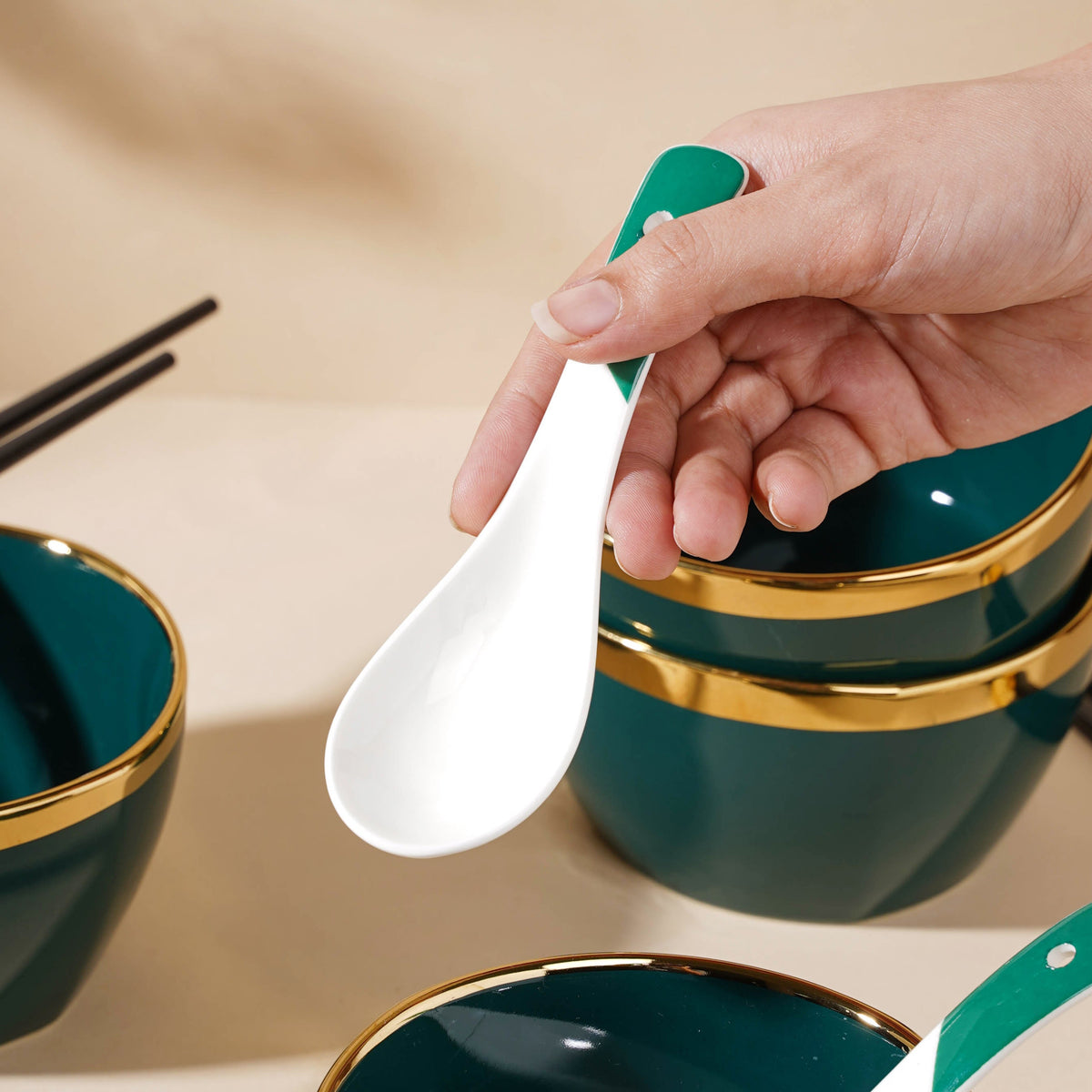 Emerald Snack Bowl Set Of 4 With Chopsticks And Soup Spoons Nestasia