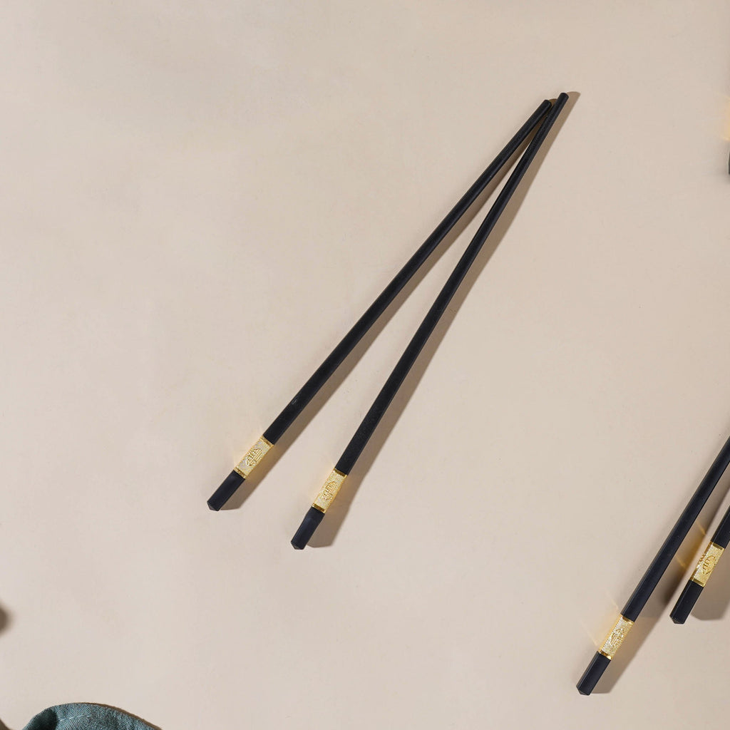 Emerald Snack Bowl Set Of 4 With Chopsticks And Soup Spoons Nestasia