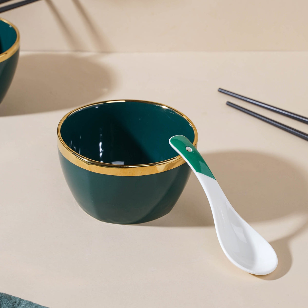Emerald Snack Bowl Set Of 4 With Chopsticks And Soup Spoons Nestasia