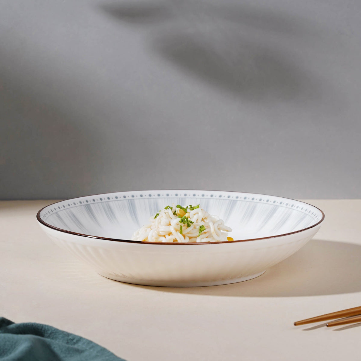 Dainty Patterned Pasta Dish 7 Inch Nestasia