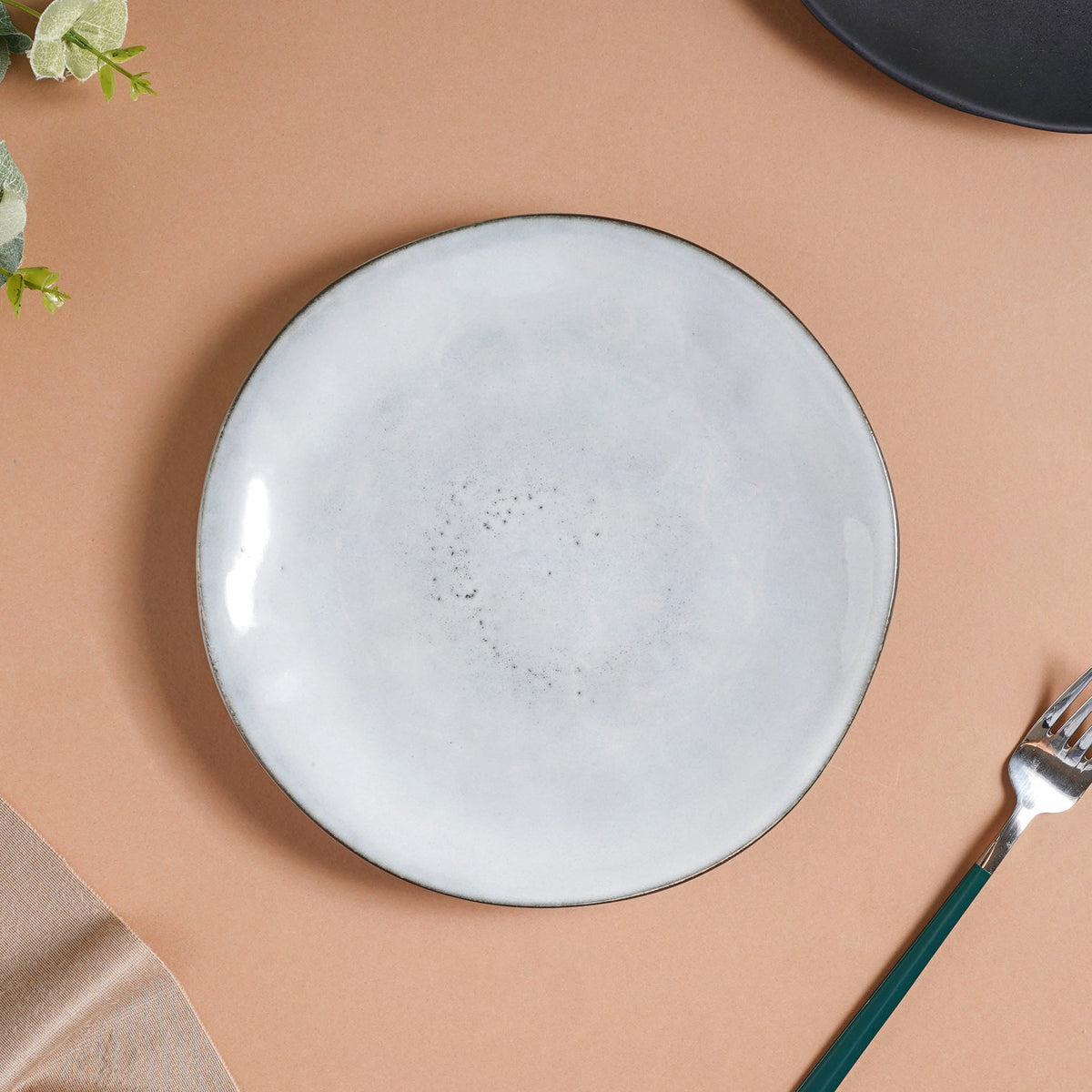 Criselda Grey Gloss Snack Plate 8 Inch Nestasia