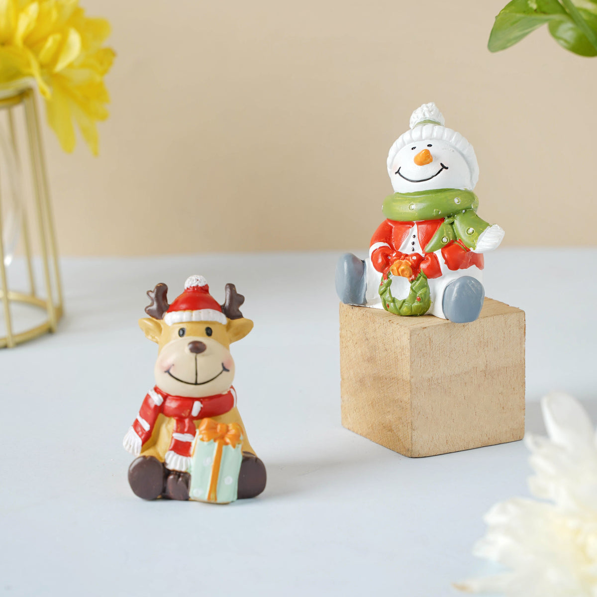 Christmas Decor Showpiece Nestasia