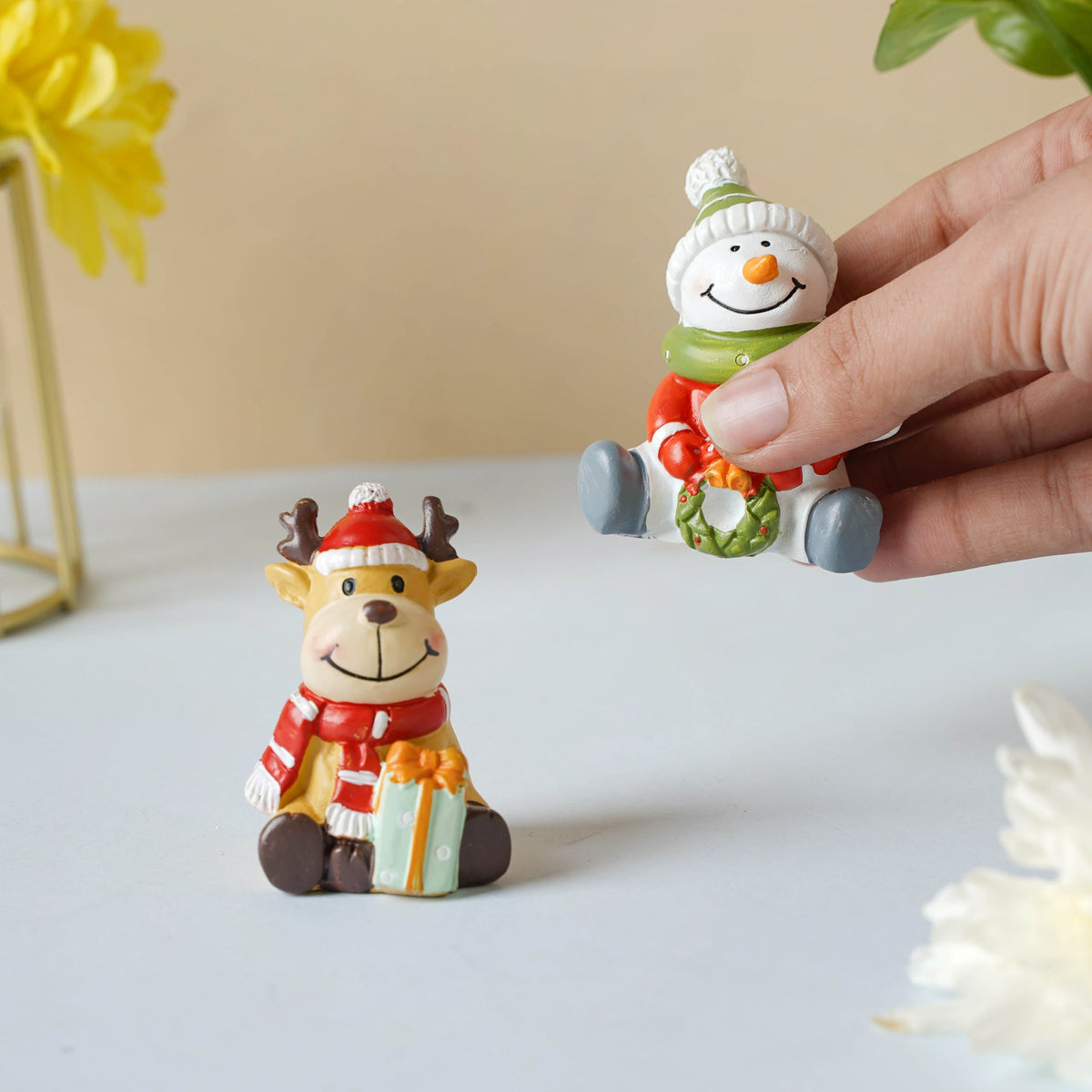 Christmas Decor Showpiece Nestasia