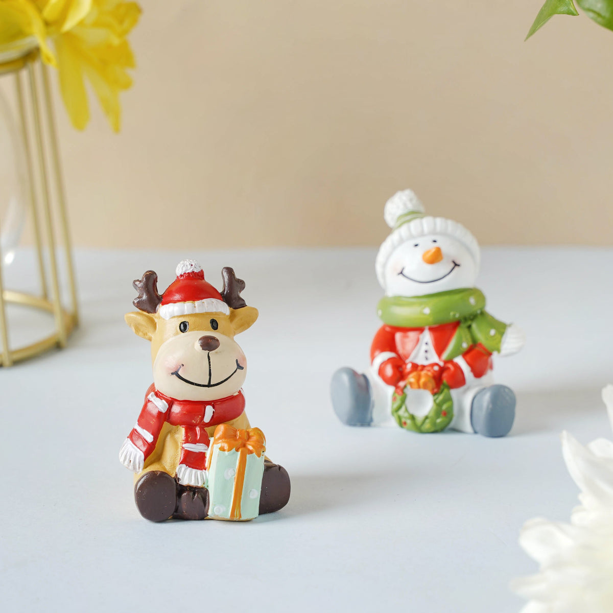 Christmas Decor Showpiece Nestasia