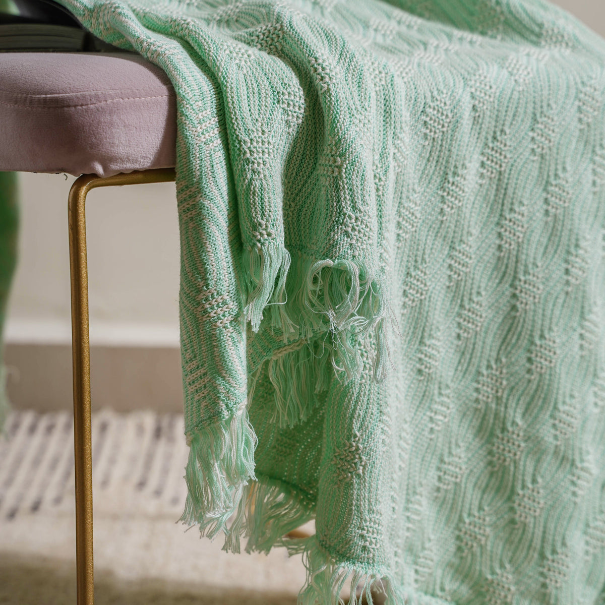 Mint And White Textured Throw Nestasia