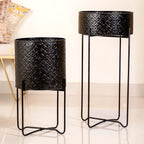 Modern Metal Floor Planter With Stand Black Set Of 2 Nestasia
