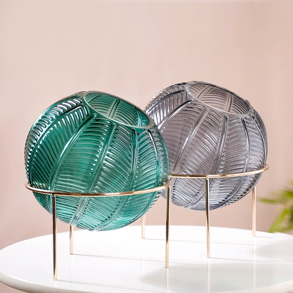 Large Globe Vase Nestasia