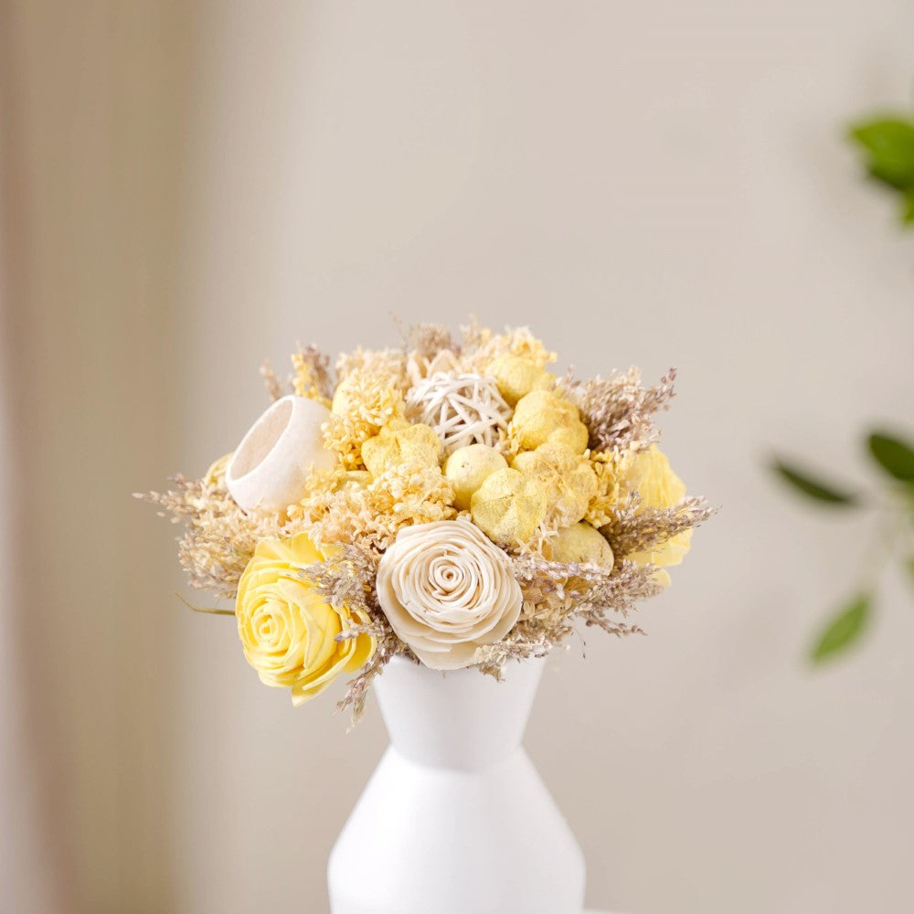 Sustainable Dried Flower Bouquet Yellow Nestasia