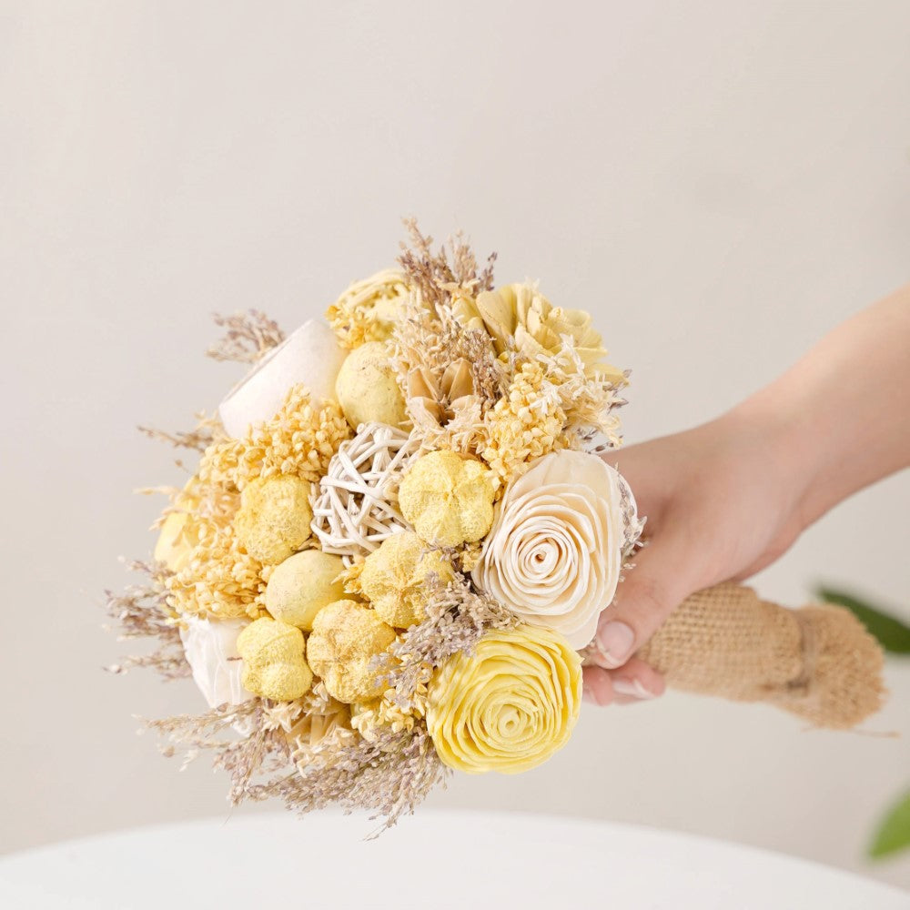 Sustainable Dried Flower Bouquet Yellow Nestasia