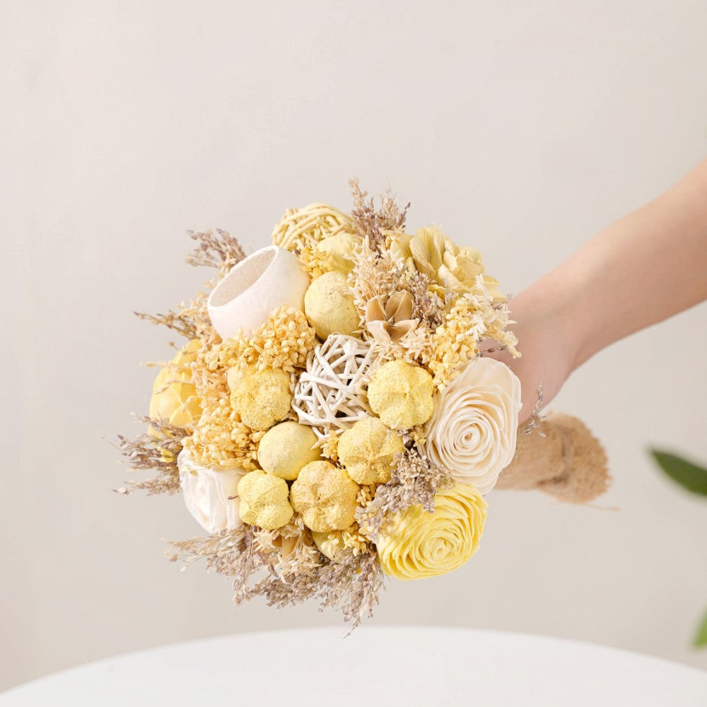 Sustainable Dried Flower Bouquet Yellow Nestasia