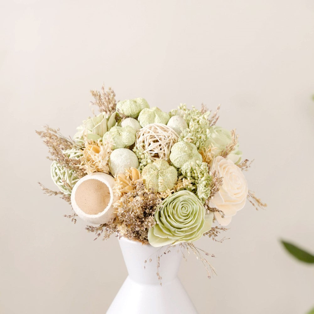 Natural Dried Floral Bouquet Green Nestasia