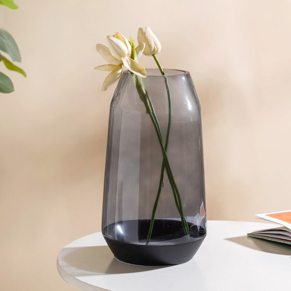 Clear Glass Vase Grey 11 Inch Nestasia
