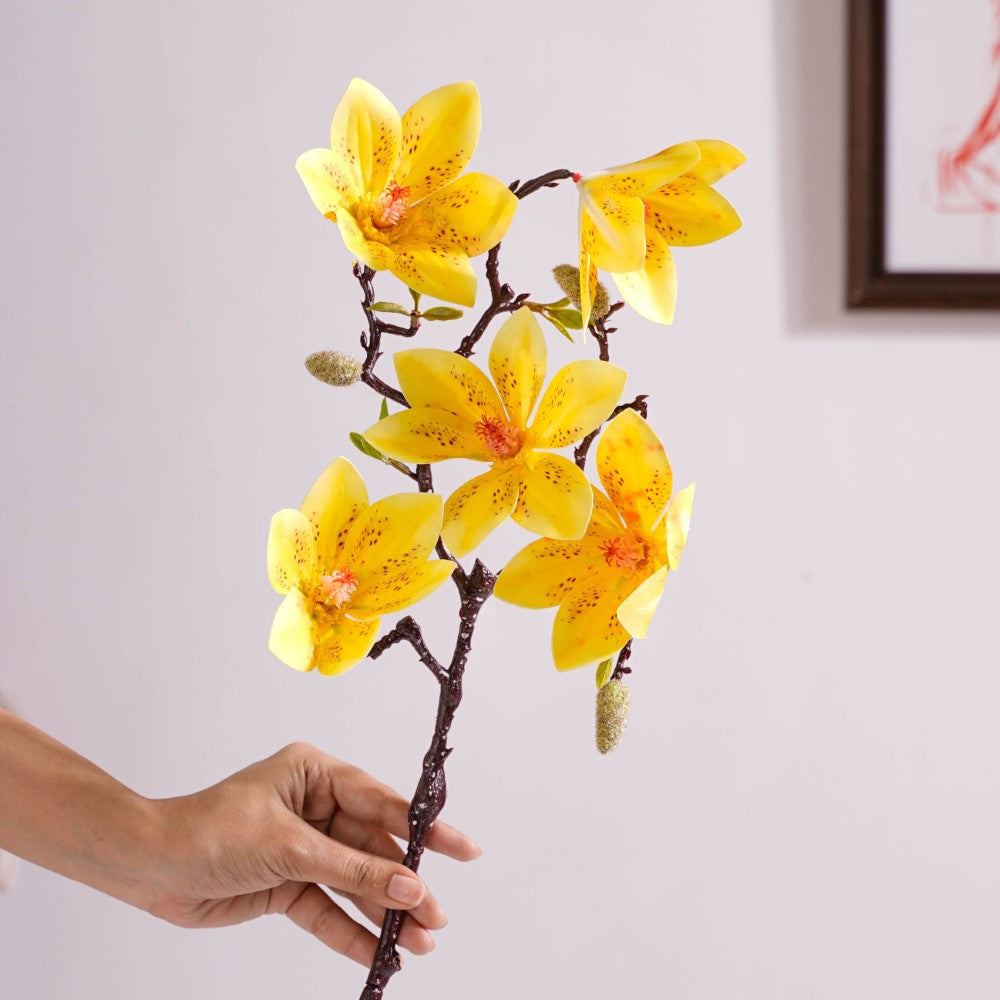 Decorative Lily Flower Stem Yellow Nestasia