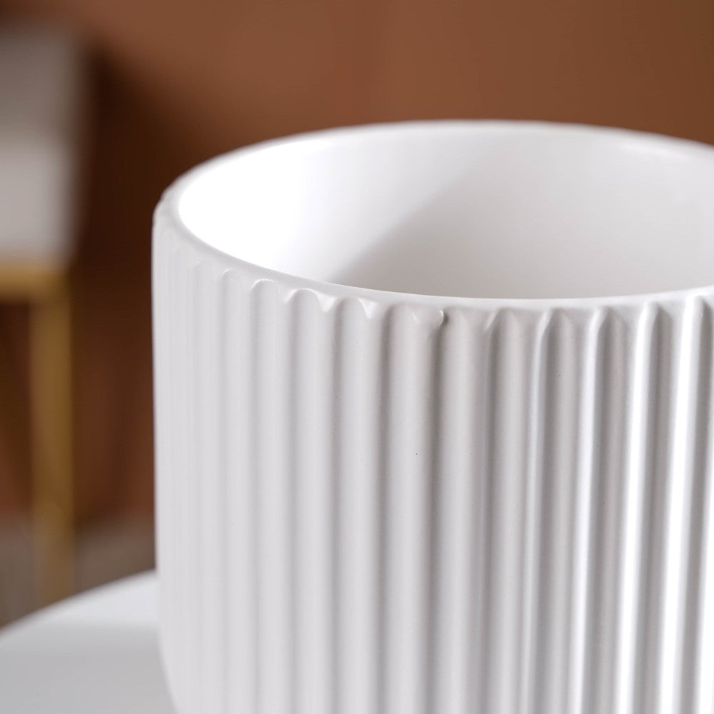 Oat White Ribbed Flower Pot Nestasia