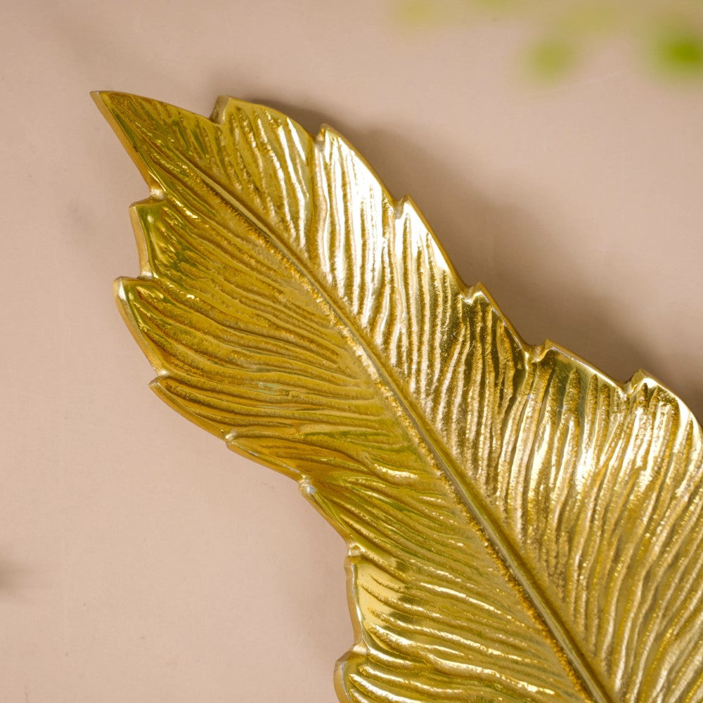 Metal Platter Gold 19 Inch Nestasia