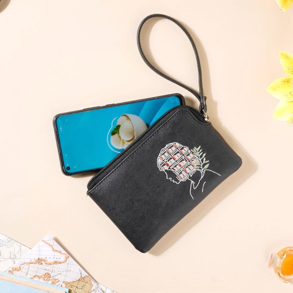 Beautiful Mind Wristlet Black Nestasia