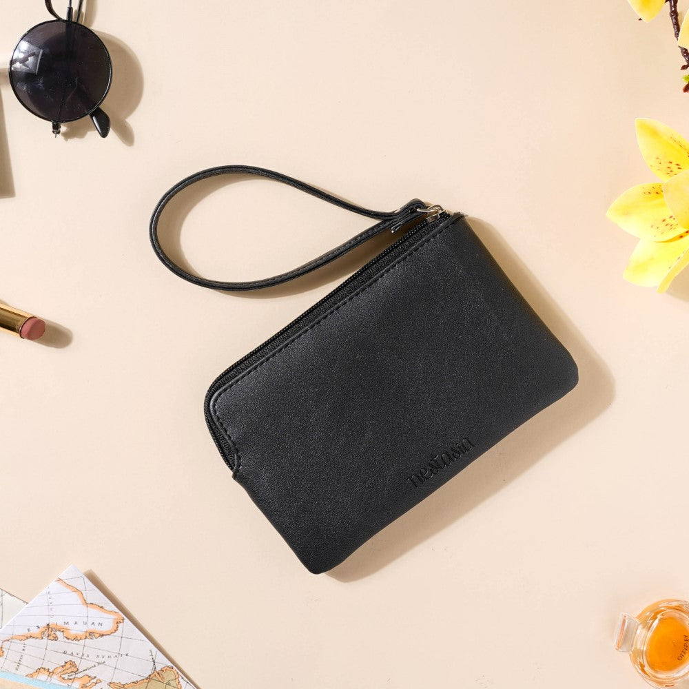 Beautiful Mind Wristlet Black Nestasia