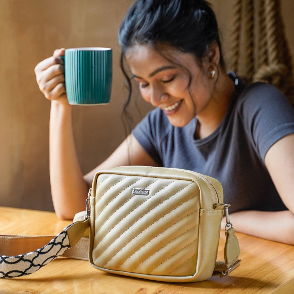 Crossbody Bag Beige Nestasia