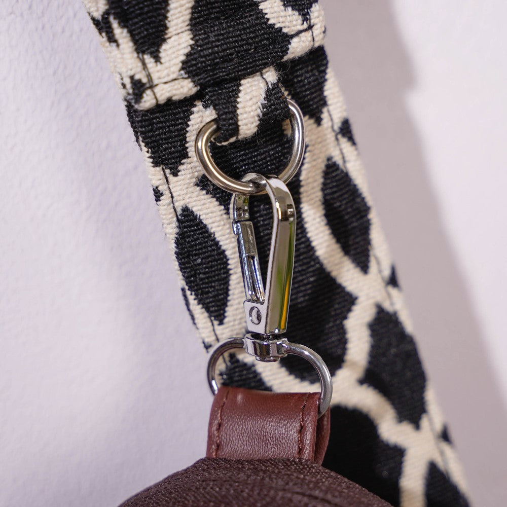 Sling Bag Brown Nestasia