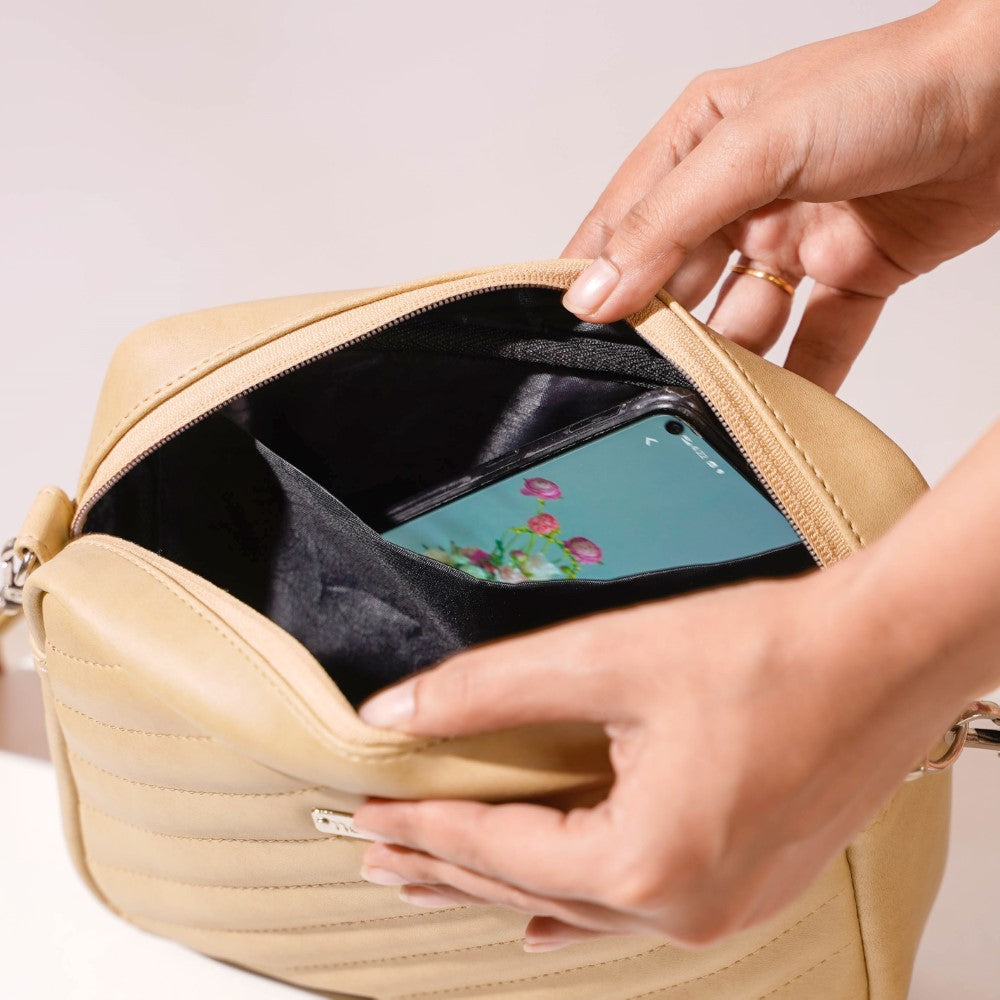Crossbody Bag Beige Nestasia