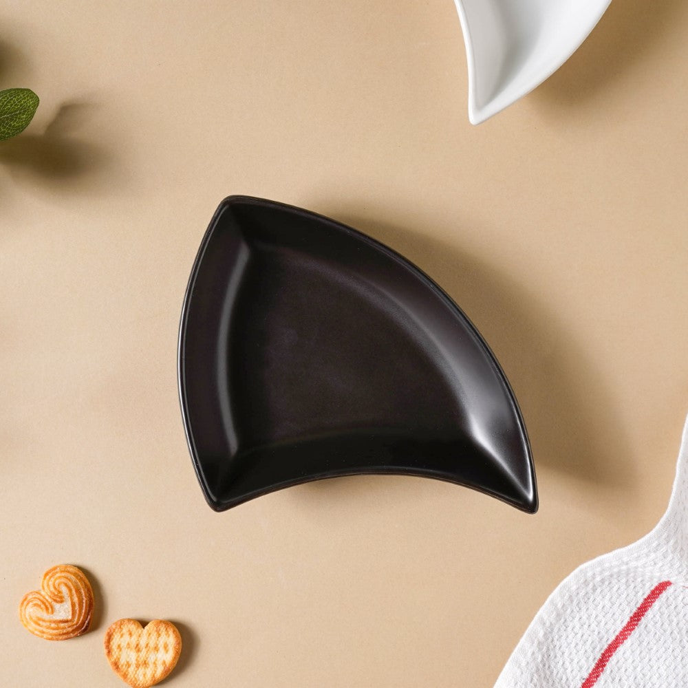Snack Party Plate Set of 4 Black And White Nestasia