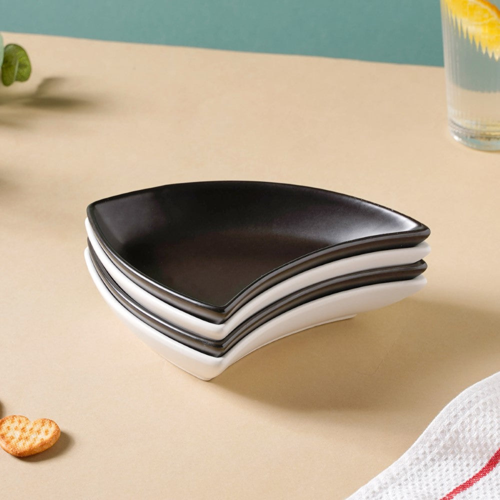 Snack Party Plate Set of 4 Black And White Nestasia