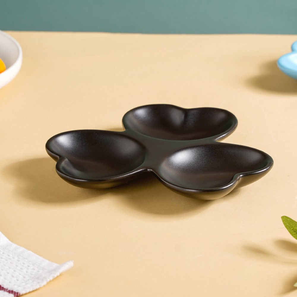 Floral Section Dip Plate Black Nestasia