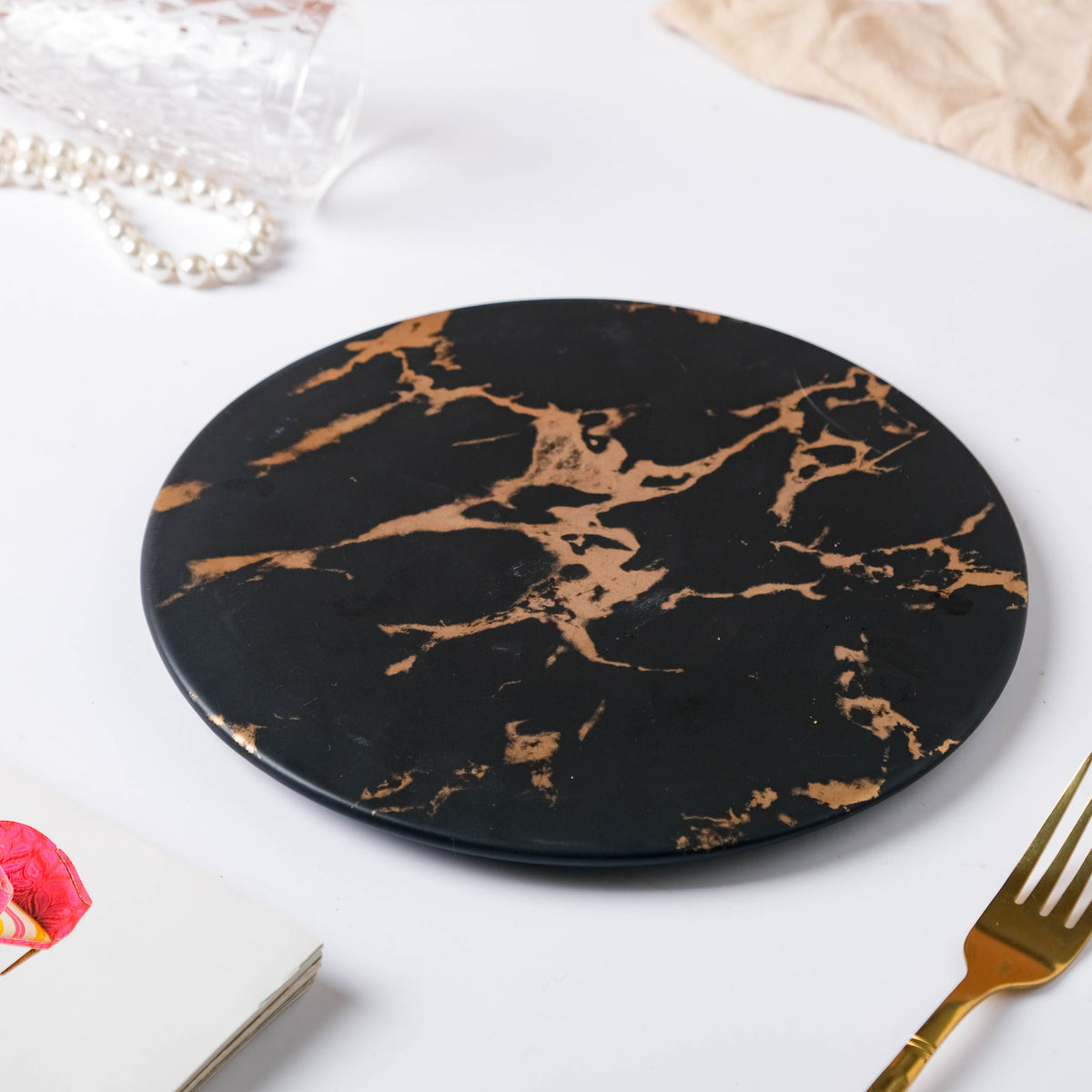 Black Round Ceramic Platter Nestasia