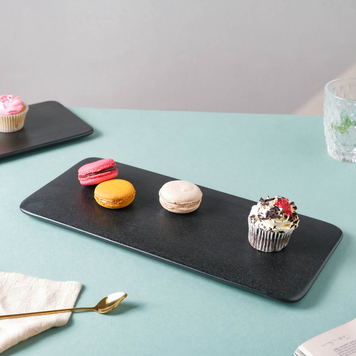 Black Rectangular Platter Nestasia