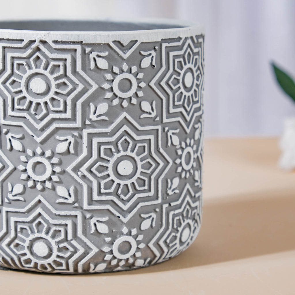 Grey Floral Geometric Pot Nestasia