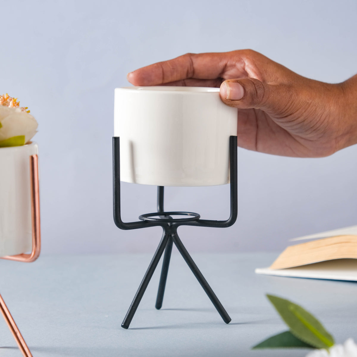 Ceramic Flower Pot with Metal Stand