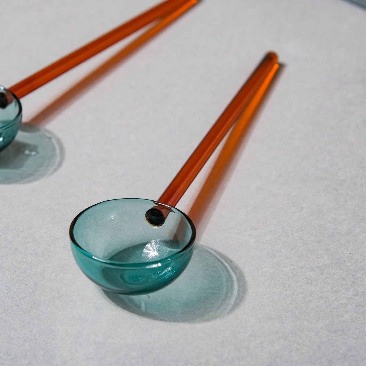 Glass Scoop Spoon Set of 2 Brown Nestasia
