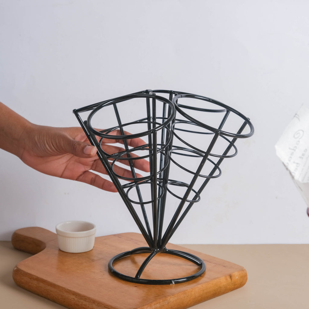 Quirky Cone Basket Nestasia