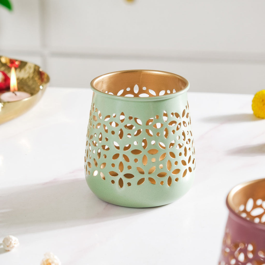 Festive Tealight Candle Holder Set Of 3 Nestasia