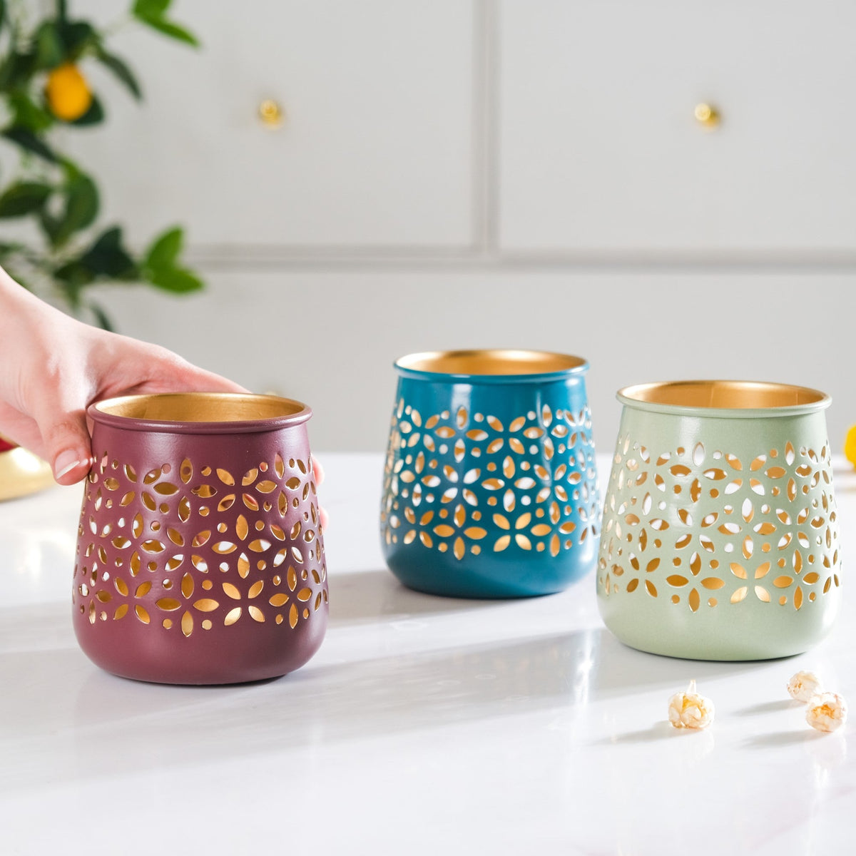Festive Tealight Candle Holder Set Of 3 Nestasia