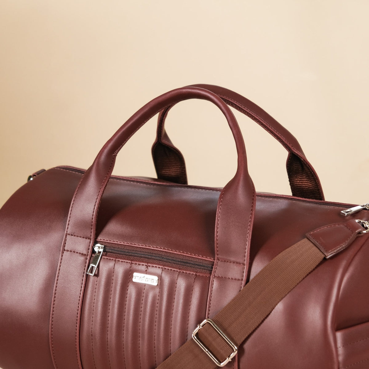 Wanderlust Duffel Bag Brown Set Of 2 Nestasia