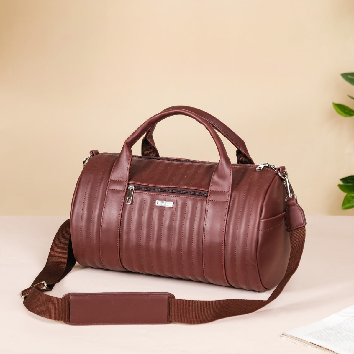 Wanderlust Duffel Bag Brown Set Of 2 Nestasia