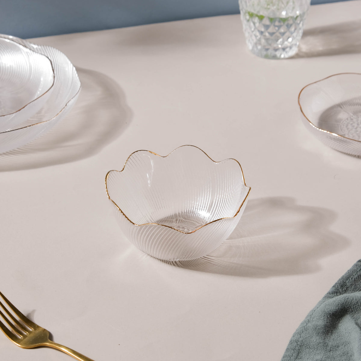 Wavy Glass Side Bowl Nestasia